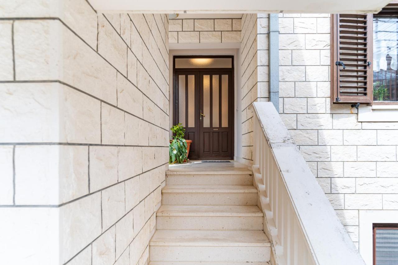 Mama'S Apartments Cavtat Exterior photo